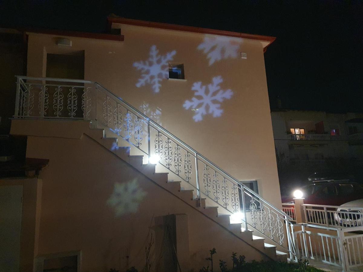 Casa Al Mare 1 Appartement Peraía Buitenkant foto